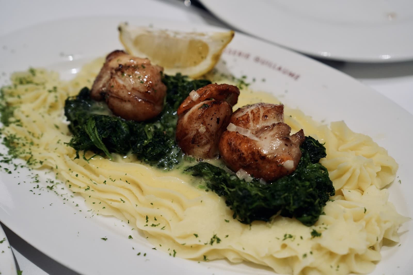THE Brasserie, for Carpaccios Lovers until 00h - 10