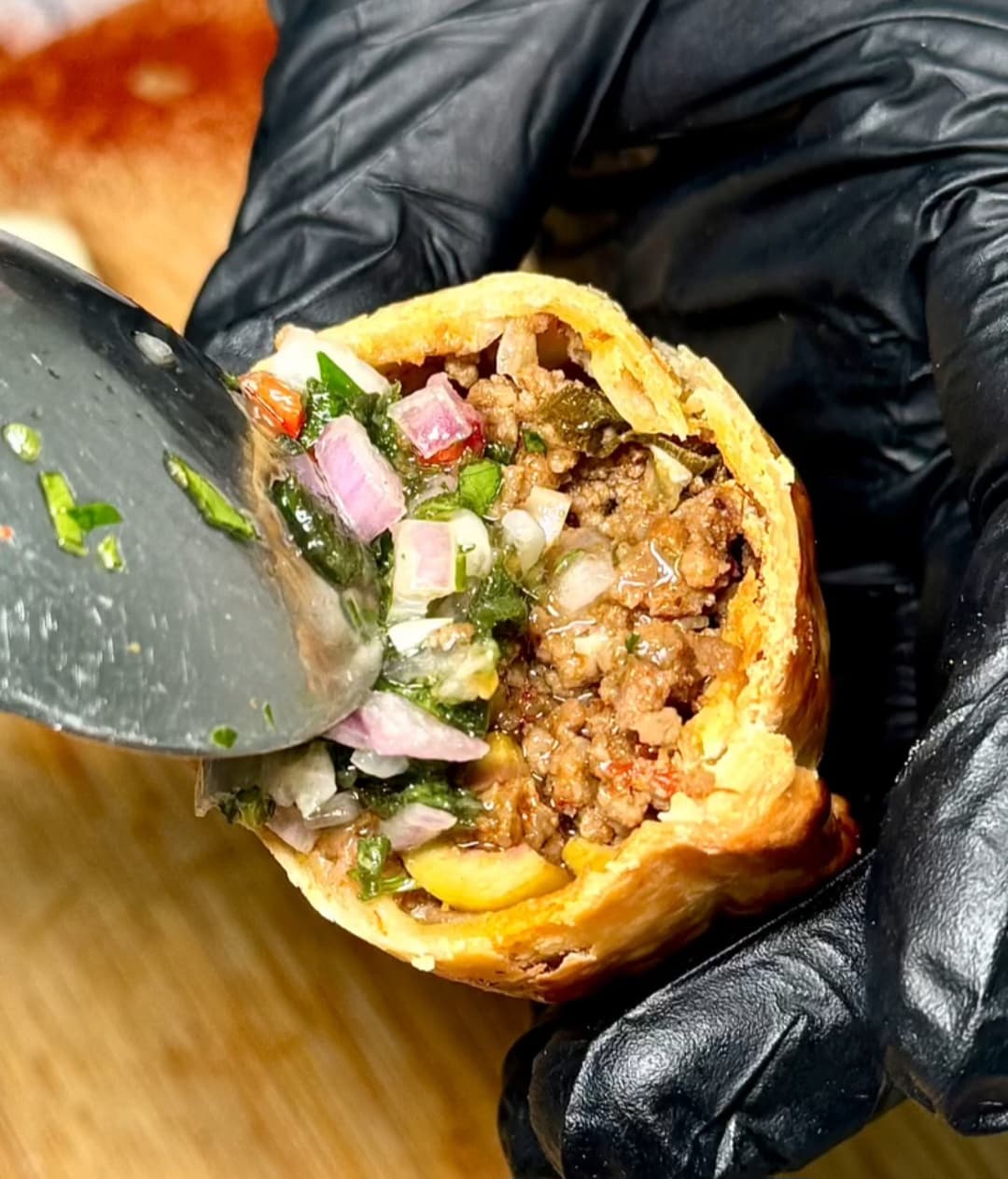 The best empanadas in Luxembourg are hiding at Experiencias Deliciosas - 13