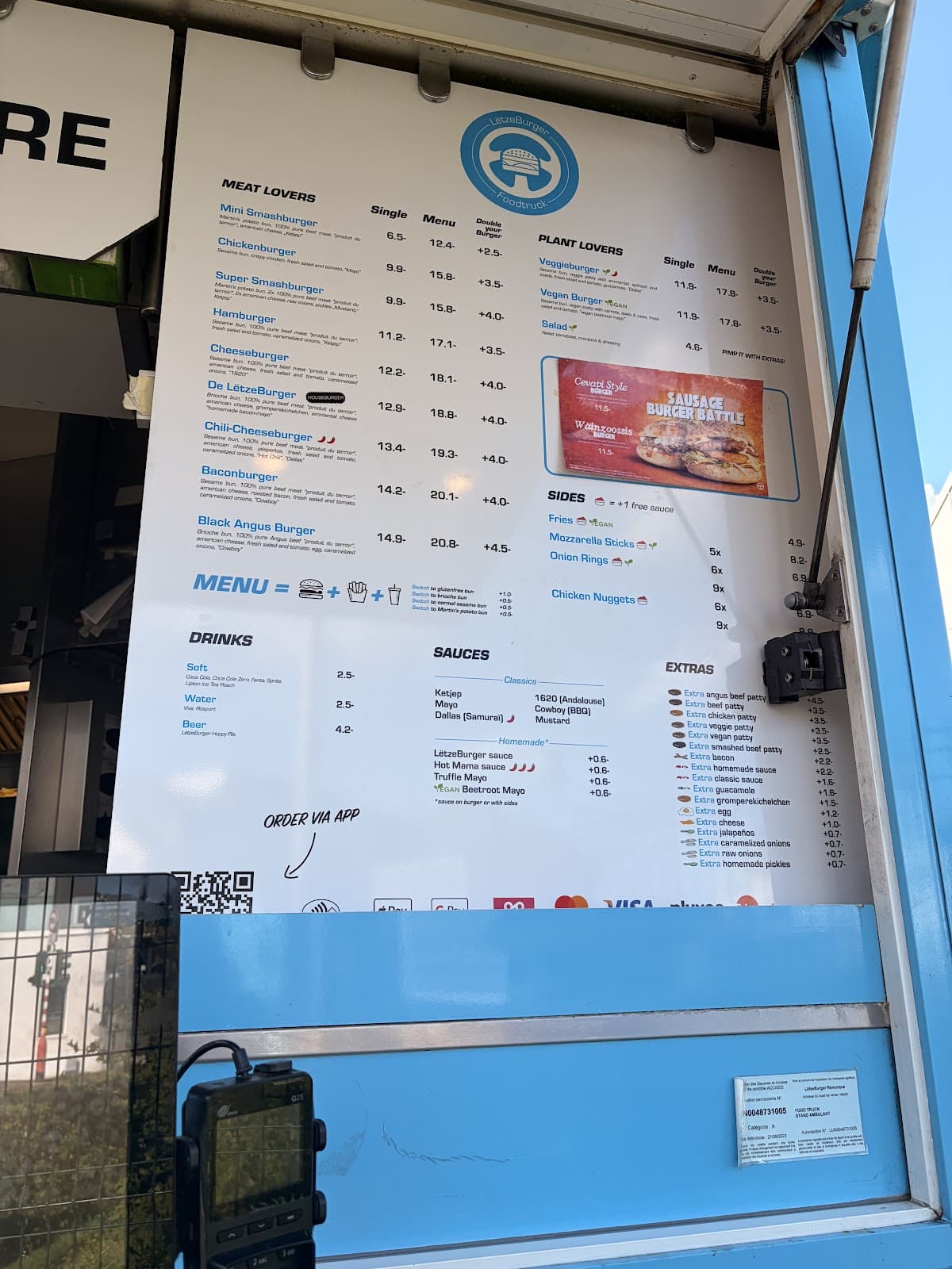 Letzz-eat-burger - 9