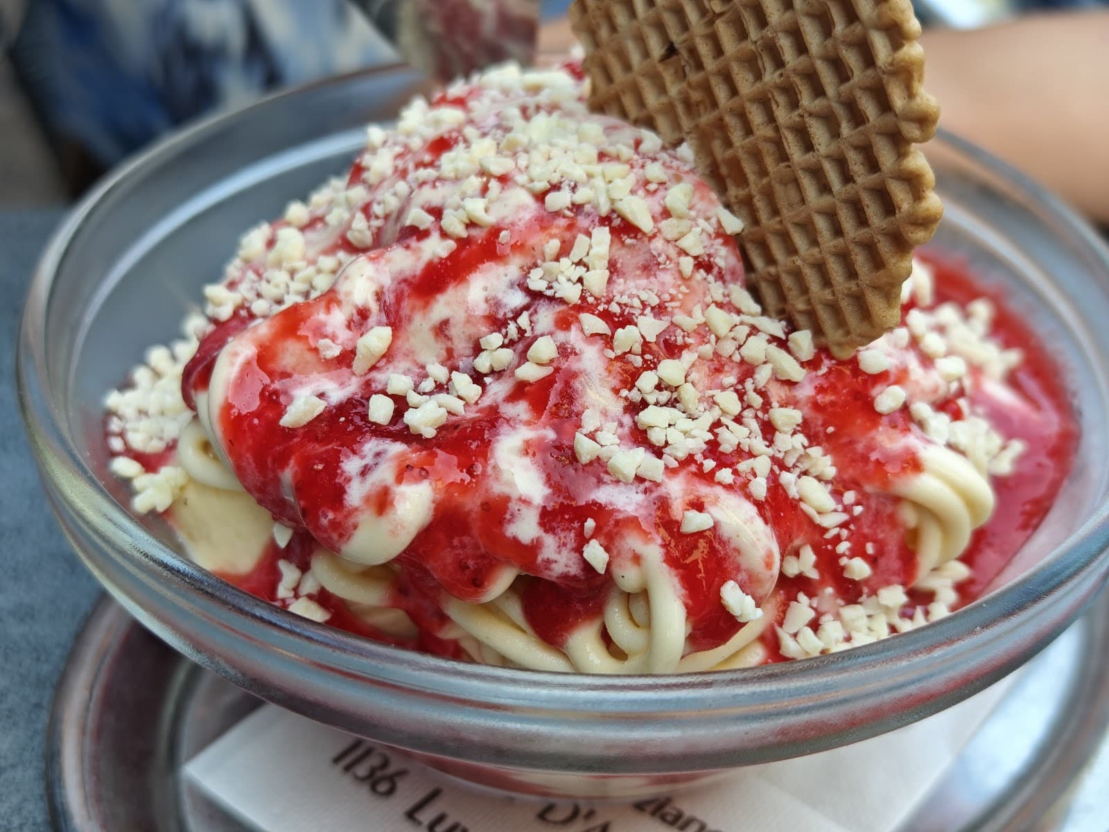 Une glace sur la place! 1,2,3,4 boules! - 6