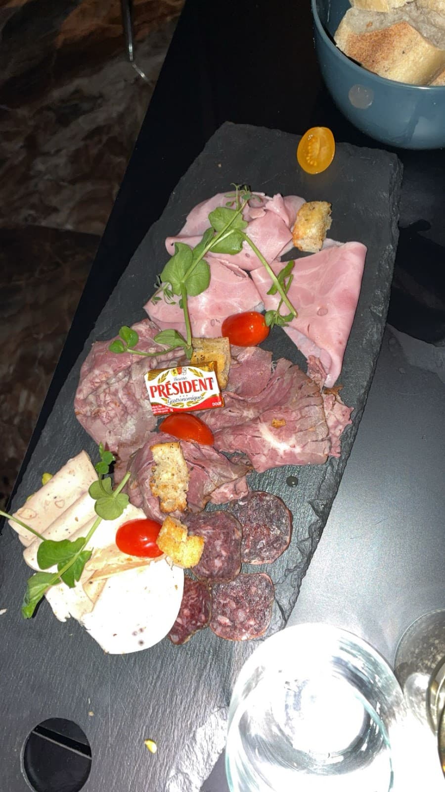 Le Gloria : restaurant, piscine et terrasse, le spot estival idéal à Metz - 10