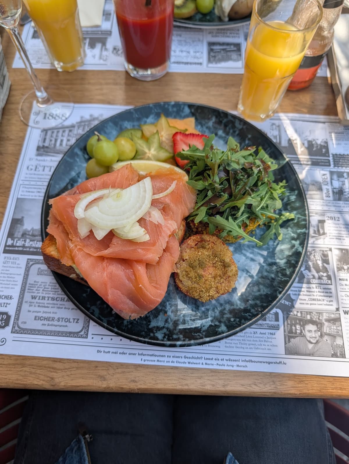 For a casual lunch - 7