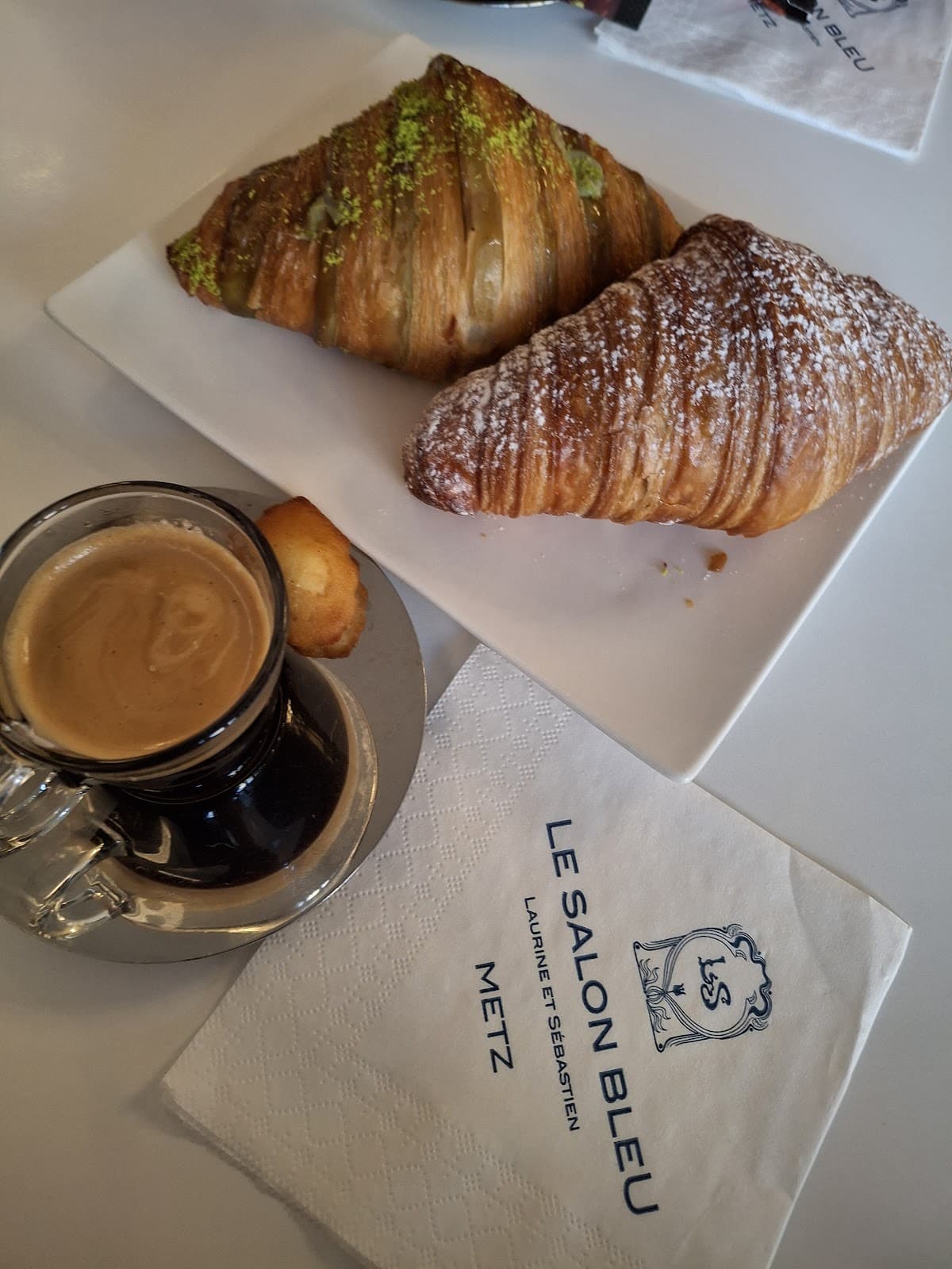 Coffee & Croissant - 9