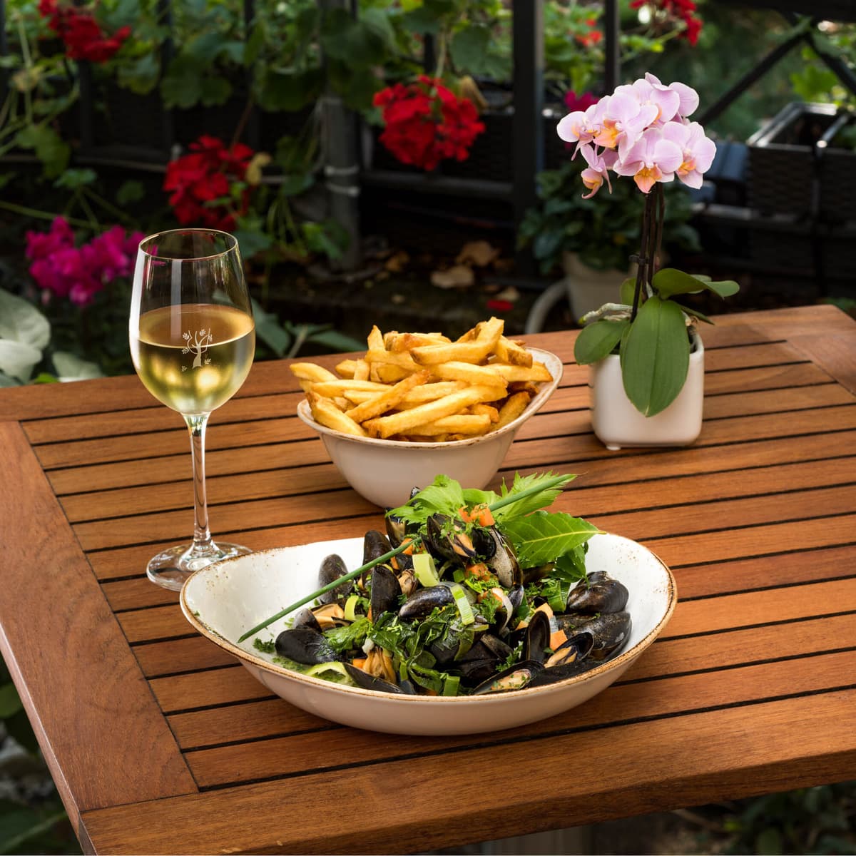 All-you-can-eat mussels evening
