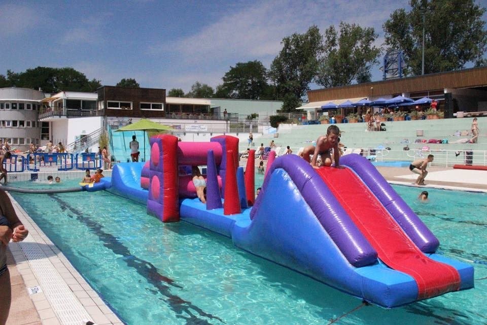 Pool Party
