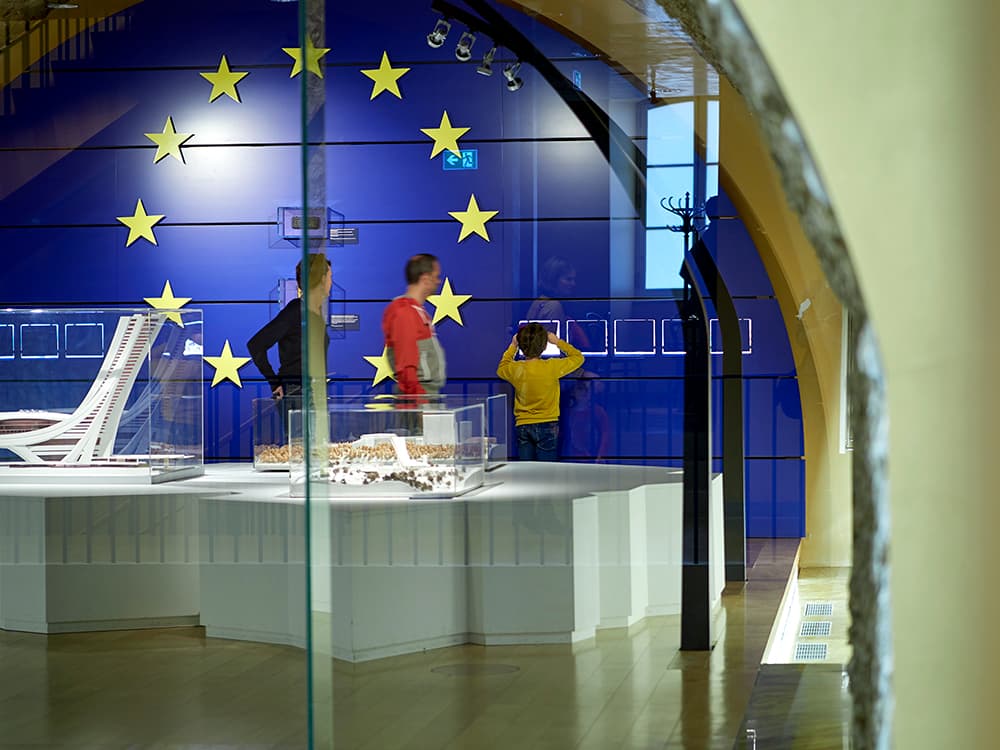 Regular guided tour: The Luxembourg Story