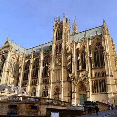 Tour of the crypt and treasury of Metz Cathedral