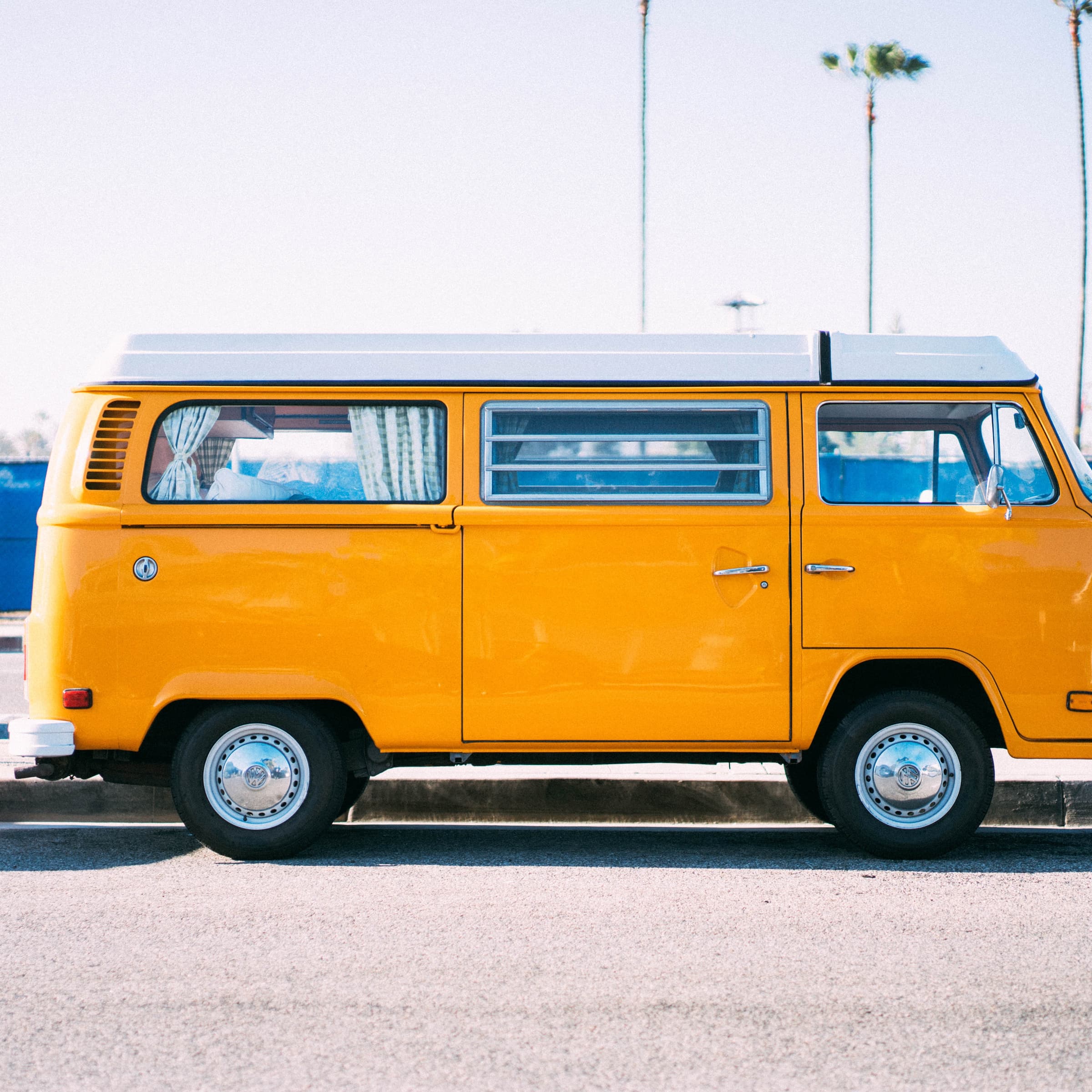 Book bus