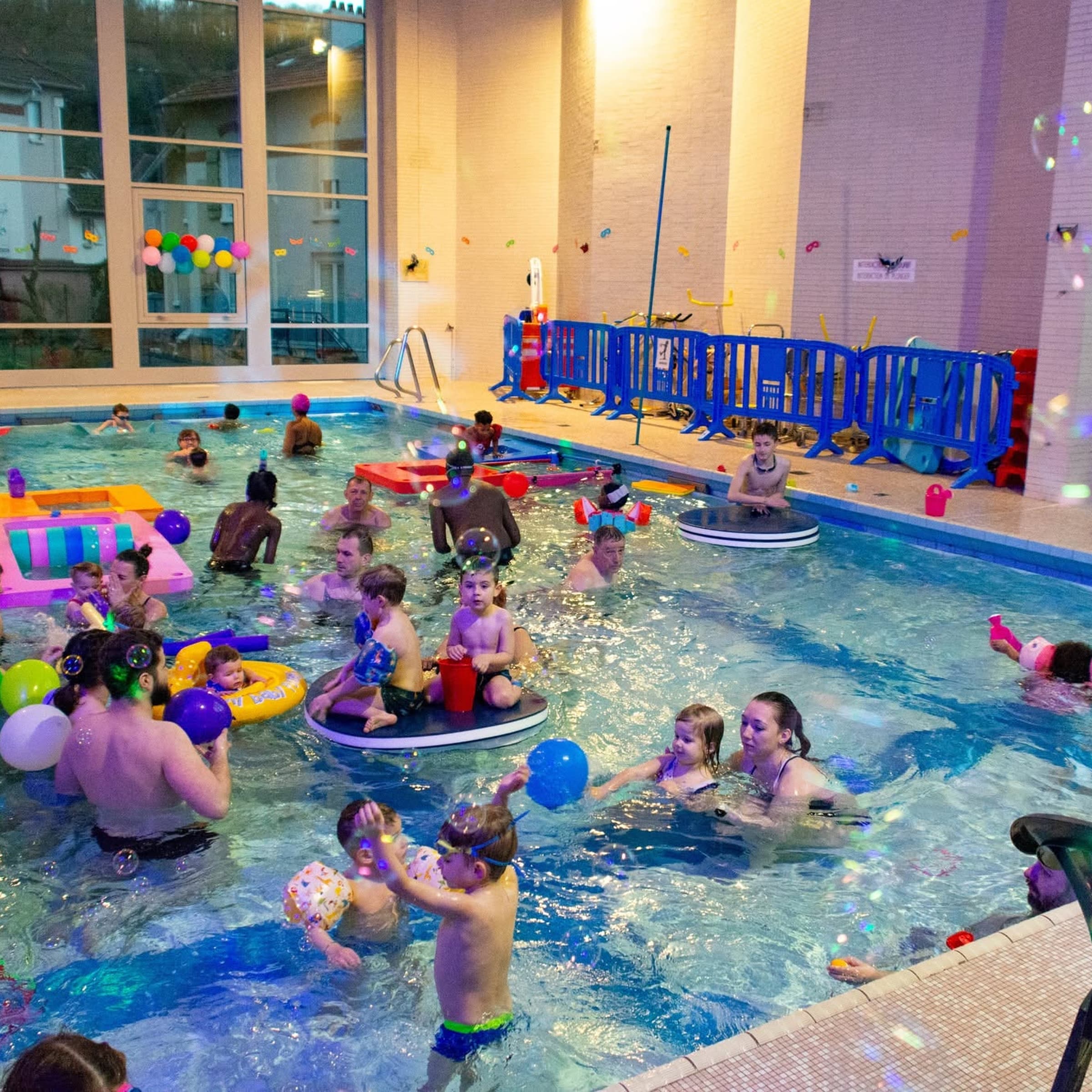 Aqualudik - Water games and obstacle course