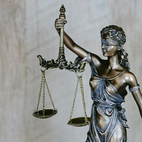 Formation juridique : Droits d'auteur, Contrats et défis de l'Intelligence Artificielle