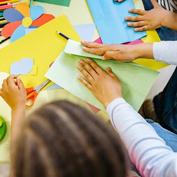 Atelier créatif pour enfants - Bricolage et couture