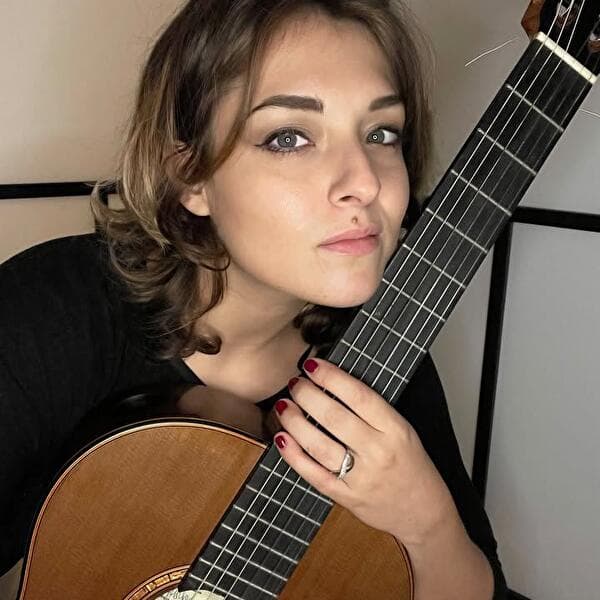 Teresa Minnillo: An intimate journey through Italian song