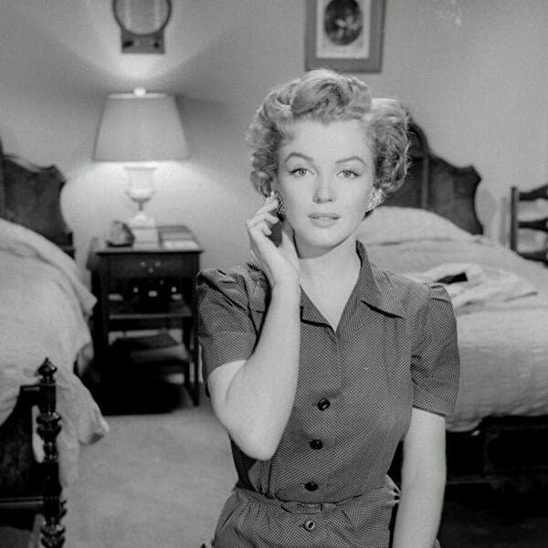 Don't Bother to Knock (Marilyn Monroe)