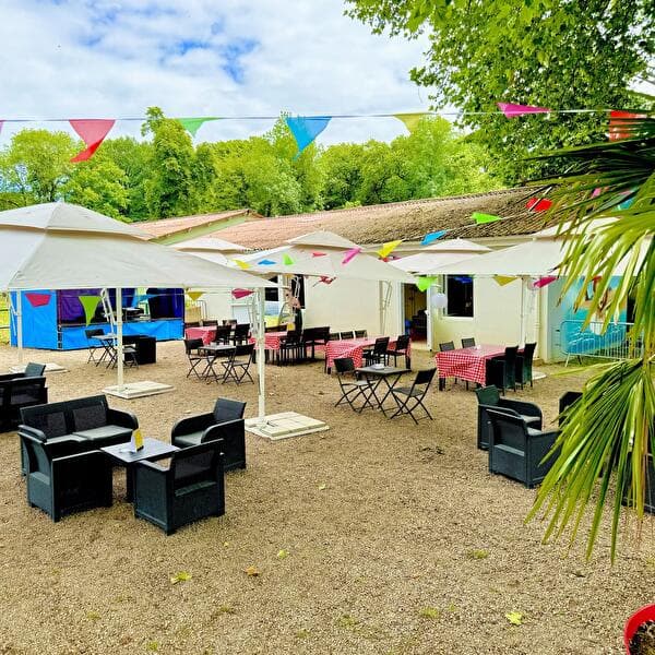 « Namas-T » à la guinguette