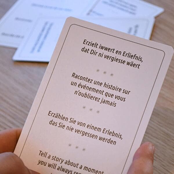 Activité intergénérationnelle avec jeu de cartes « Nous sommes tous plus qu'une seule histoire... »