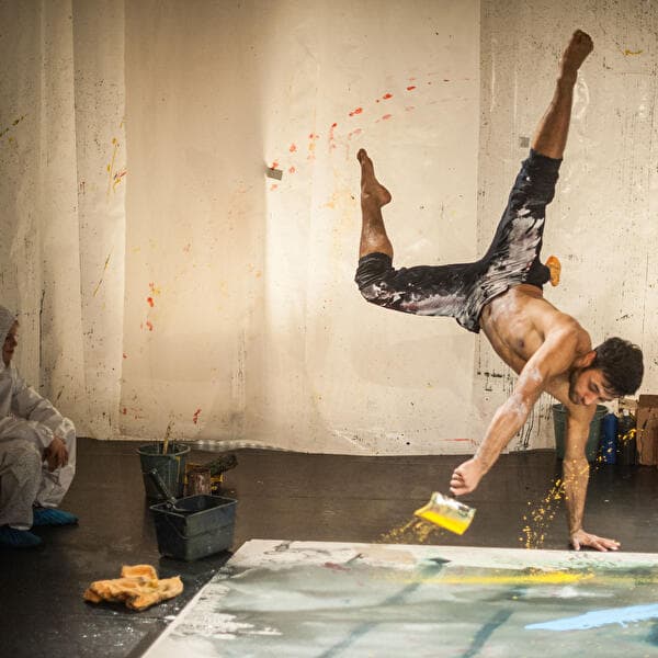 Spectacle jeune public – Plock ! – Cie Grensgeval