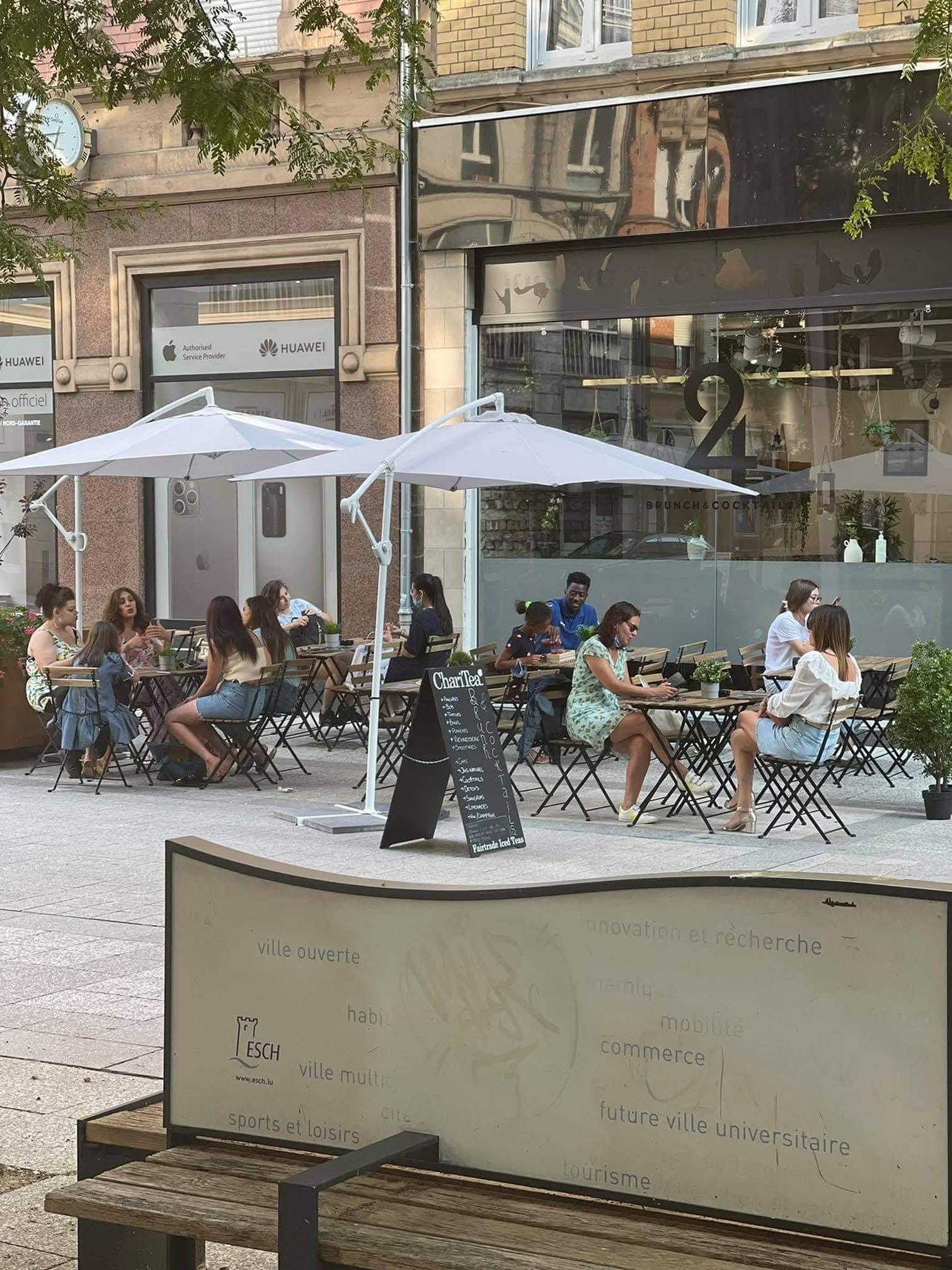 24 Brunch & Cocktails à Esch : un brunch généreux, gourmand et convivial - 2
