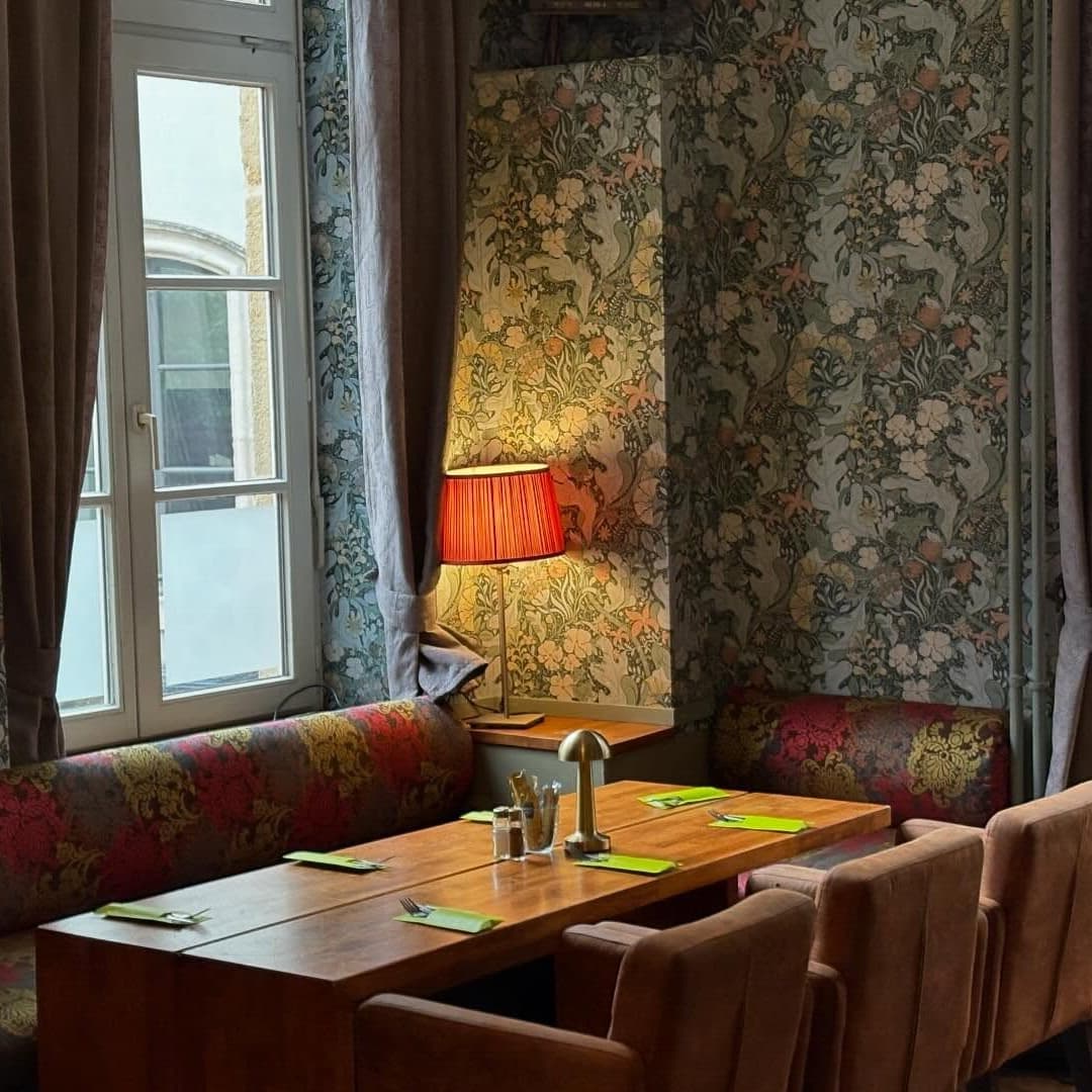 Oscar’s Bar Luxembourg: beers, karaoke and a British atmosphere