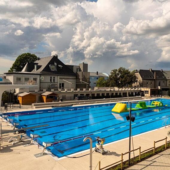 Outdoor swimming pool in Dudelange