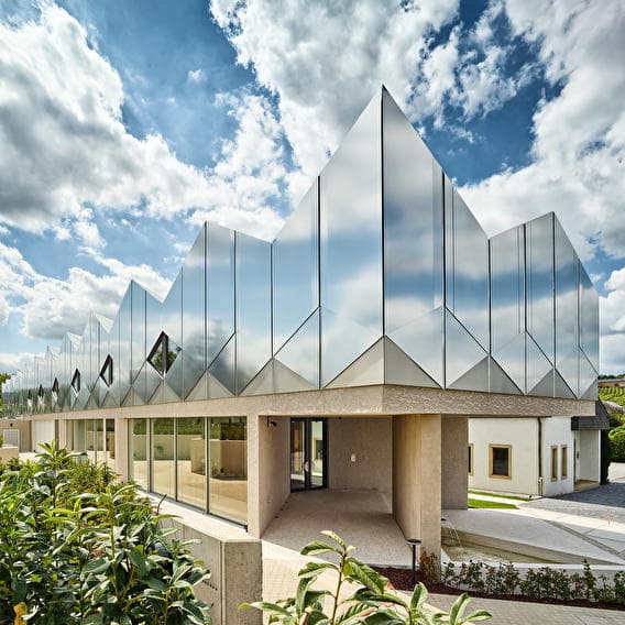 When wine meets architecture