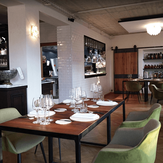Mathieu's Gourmet Pharmacy - 1