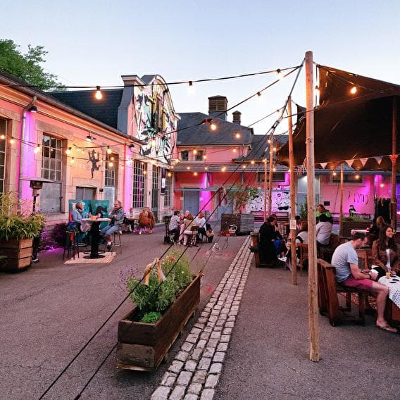 The Kufa Summer Bar - 1